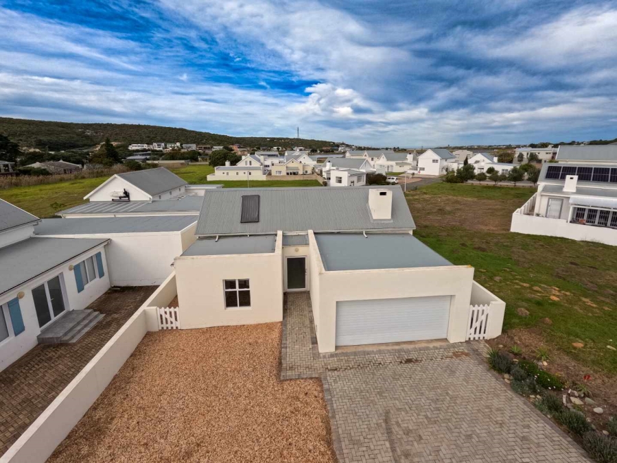 3 Bedroom Property for Sale in Stilbaai Wes Western Cape